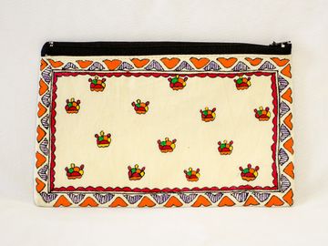https://kalavriti.sgp1.digitaloceanspaces.com/products/ckt7herce001i0tt7gsyu69pi_sm.jpg